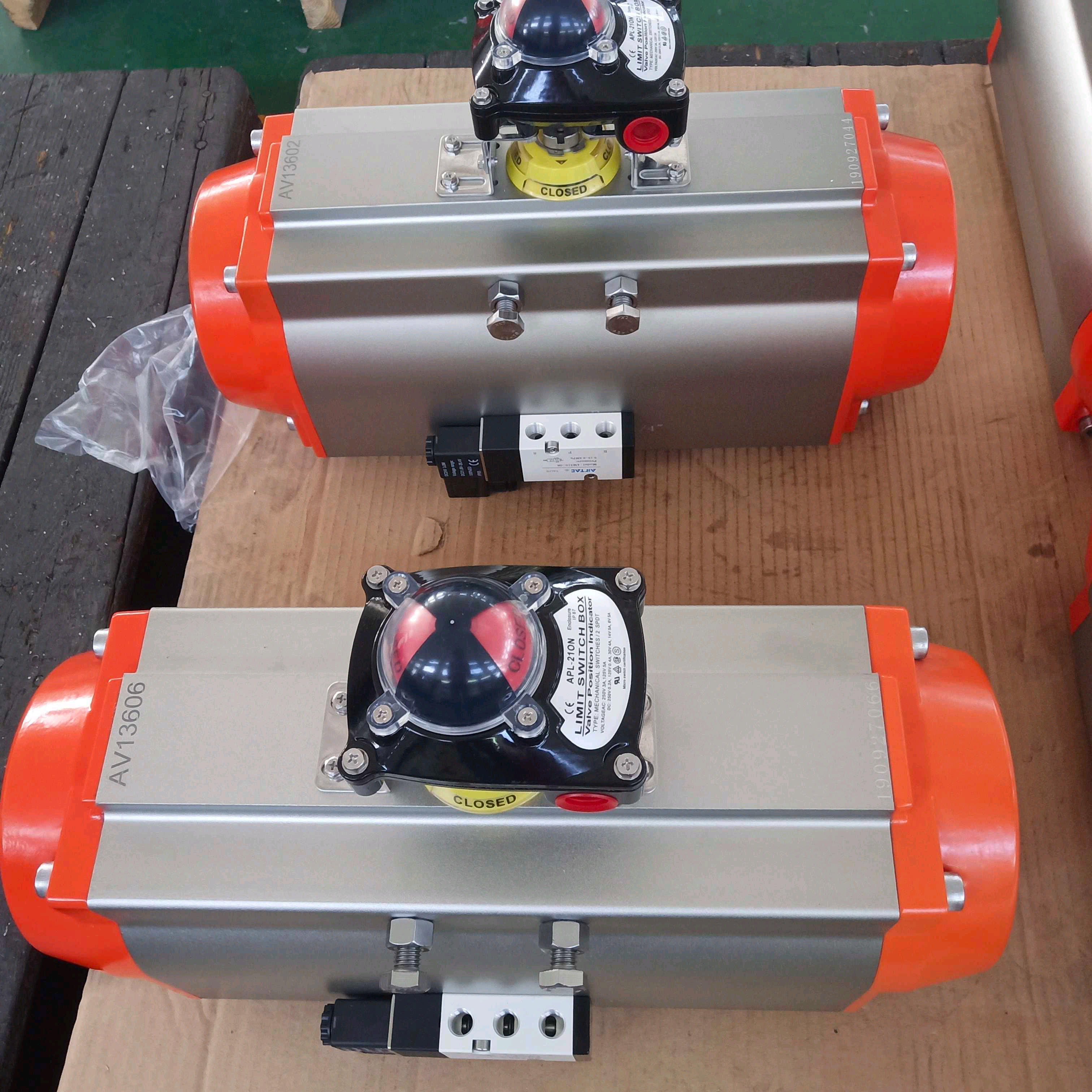 rack and pinion Double Action Cylinder Actuators with accessories