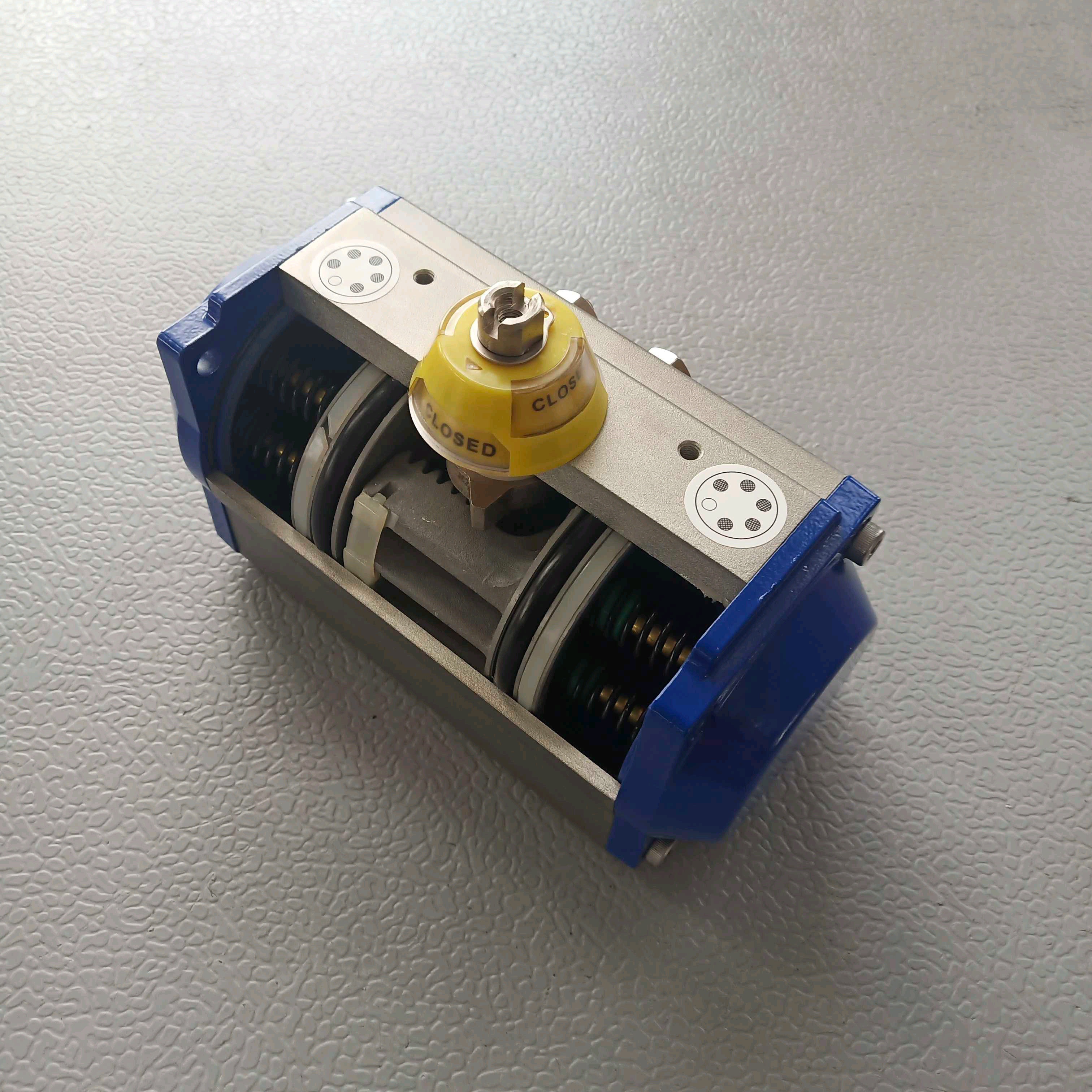 AT075 Double Action Single Action Pneumatic Rotary Actuator Rack and